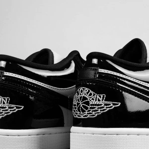 Air-Jordan-1-Low-SE-Concord-White-Black-Patent-Black-Blue-Authentic
