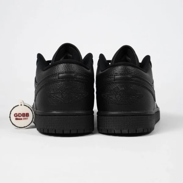 Sepatu-Nike-Air-Jordan-1-Low-Tripleblack-Allblack-Sneakers-Casual-Authentic
