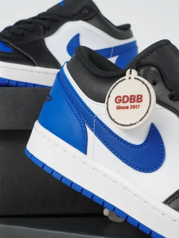 Sepatu-Nike-Air-Jordan-1-Low-Alternate-Royal-Toe-Royal-Blue-Authentic