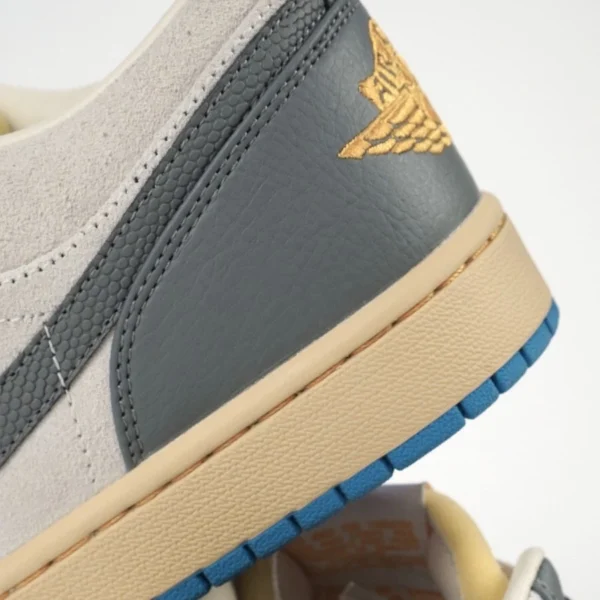 Nike-Air-Jordan-1-Low-SE-Vintage-UNC-Blue-Tokyo-Vintage-Grey-White-Authentic