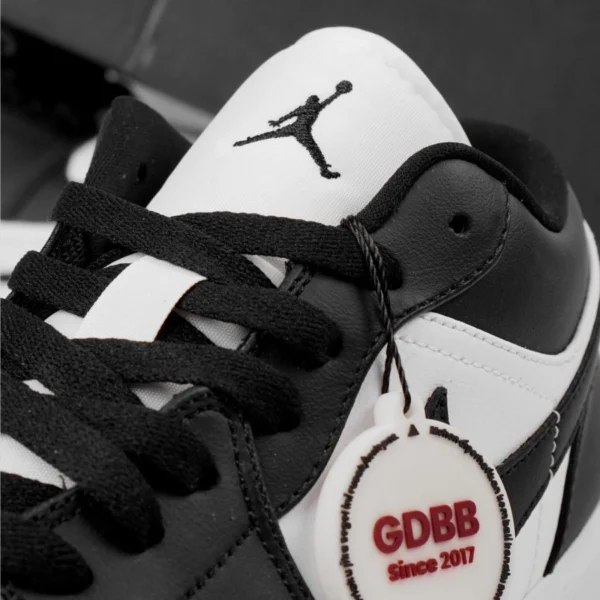 Air-Jordan-1-Low-Panda-Blackwhite-White-Black-2023-Authentic