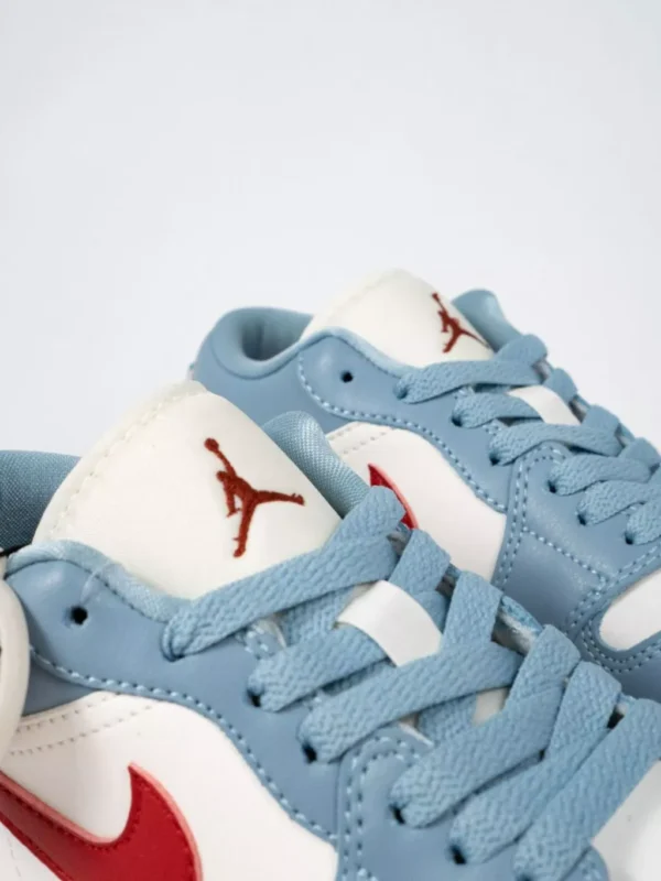 Sepatu-Nike-Air-Jordan-1-Low-Blue-Whisper-Dune-Red-Authentic-Sneakers