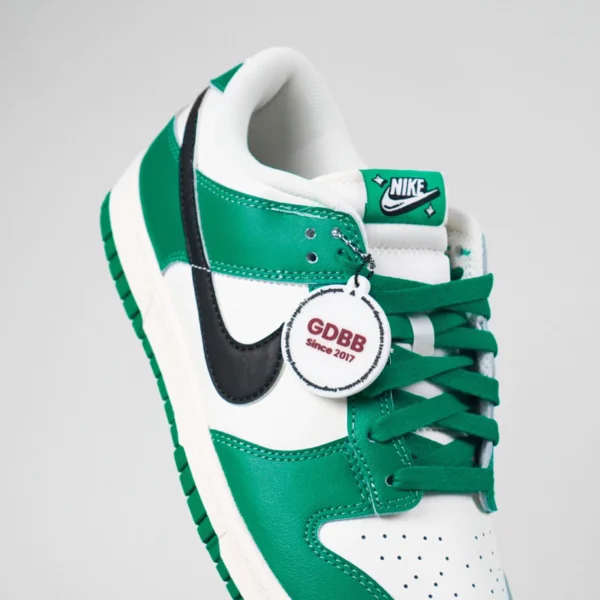Dunk-Low-SE-Lottery-Pack-Malachite-Green-Lottery-Green-Jackpot-Black-Authentic