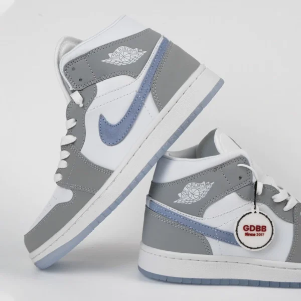 Sepatu-Jordan-1-Mid-White-Wolf-Grey-Alumunium-Grey-White-Authentic