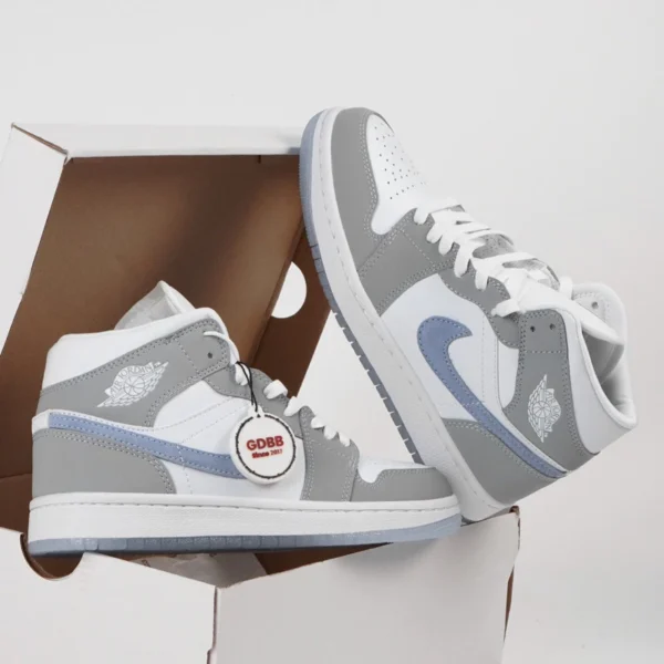 Sepatu-Jordan-1-Mid-White-Wolf-Grey-Alumunium-Grey-White-Authentic