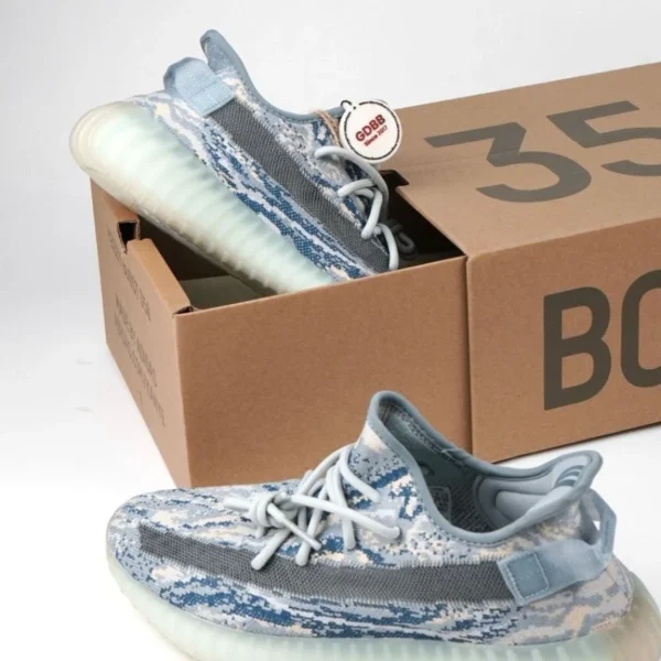 Adidas-Yeezy-350-Boost-V2-MX-Blue-Frost-Ice-Blue-Sky-Blue-Authentic