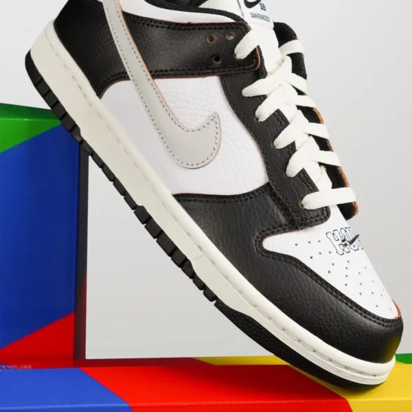 SB-Dunk-Low-HUF-San-Francisco-Black-White-Grey-Orange-Authentic