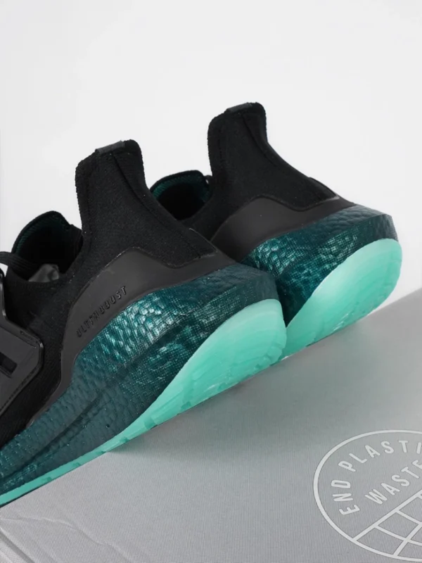 Adidas-Ultraboost-22-2022-Core-Black-Mint-Rush-Black-Green-Authentic