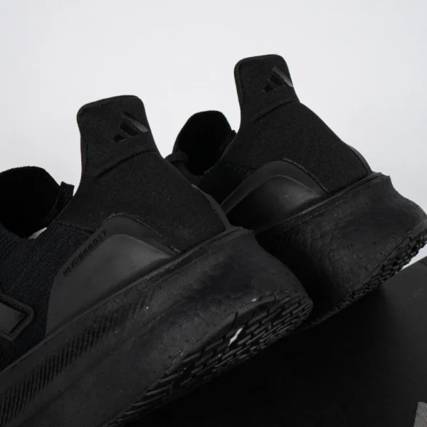 sepatu-adidas-ultraboost-5-triple-black-allblack-sneakers-authentic