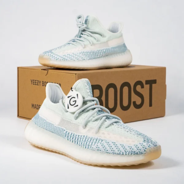Sepatu-Adidas-Yeezy-350-Boost-V2-Cloud-White-Blue-Sneakers-Authentic