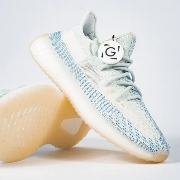 Sepatu-Adidas-Yeezy-350-Boost-V2-Cloud-White-Blue-Sneakers-Authentic