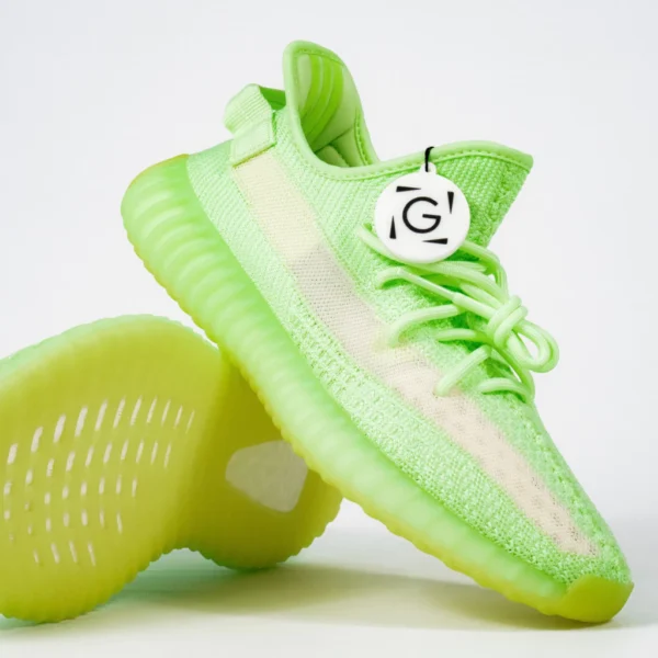 Sepatu-Adidas-Yeezy-350-Boost-V2-Glow-In-The-Dark-GID-Sneakers-Authentic