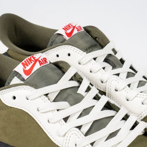 Sepatu-Air-Jordan-1-Low-x-Travis-Scott-Medium-Olive-Green