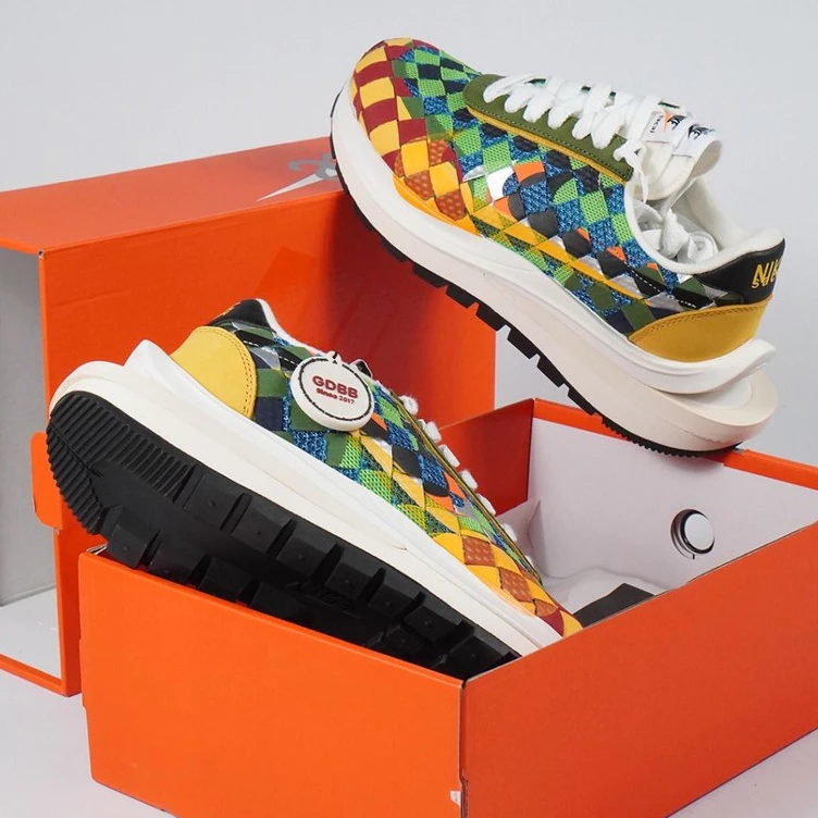 sepatu-sacai-vaporwaffle-green-gusto-multi-jean-paul-gaultier-authentic