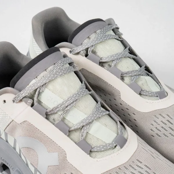 sepatu-cloudmonster-ice-alloy-grey-white-sneakers-authentic