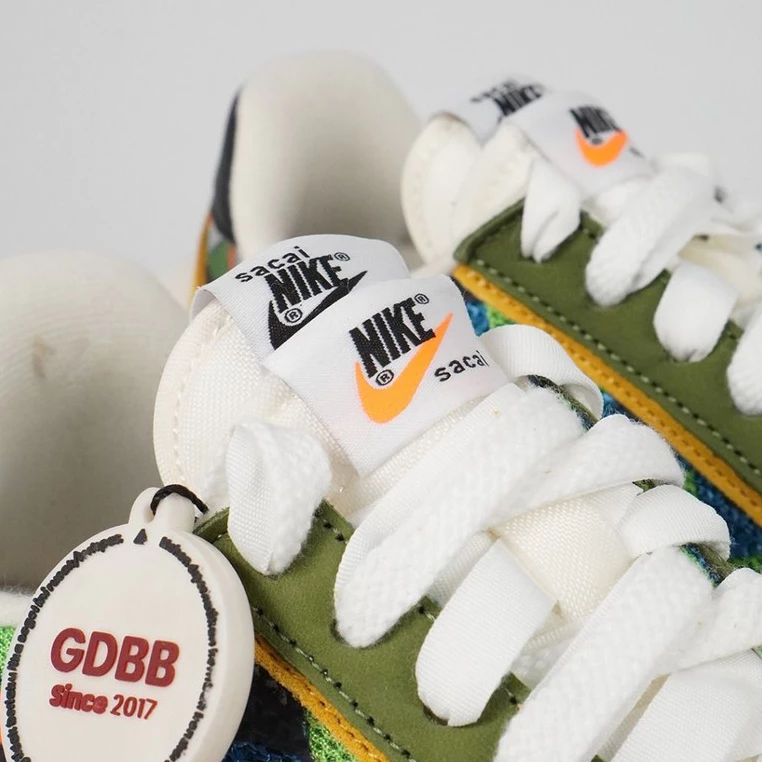 sepatu-sacai-vaporwaffle-green-gusto-multi-jean-paul-gaultier-authentic