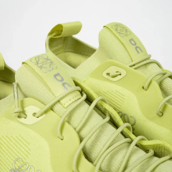 sepatu-on-cloudtilt-lime-green-authentic-sneakers