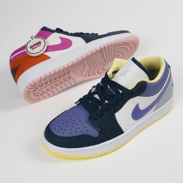air-jordan-1-low-se-mismatched-purple-magenta-authentic