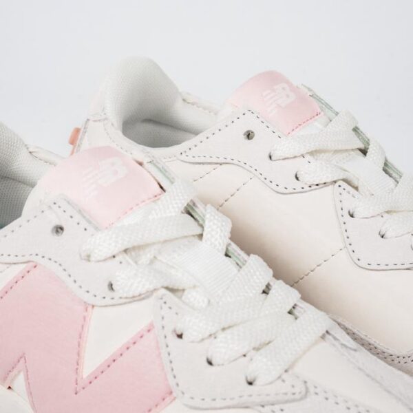 new-balance-nb-327-moonbeam-pink-stone-pink-white-authentic