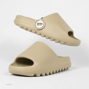 yeezy-slide-slides-pure