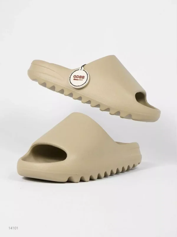 yeezy-slide-desert-sand-white-sand-slides