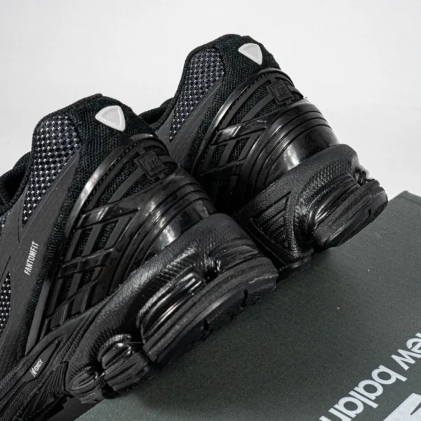 sepatu-nb-new-balance-1906w-black-silver-metallic-sneakers-authentic