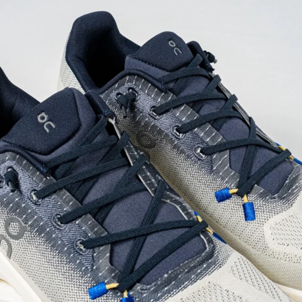 sepatu-running-cloudtilt-ivory-blue-midnight-blue-casual-sneakers-authentic