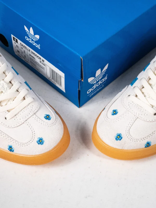 sepatu-adidas-gazelle-indoor-floral-beige-light-blue-gum-sneakers-authentic
