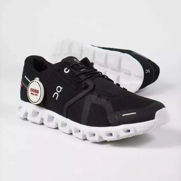sepatu-cloud-5-coreblack-sneakers-running-authentic
