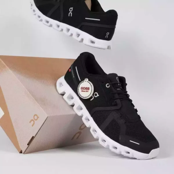sepatu-cloud-5-coreblack-sneakers-running-authentic