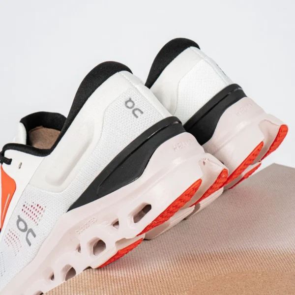 sepatu-running-cloudstratus-3-undyed-white-sand-orange-sneakers-authentic