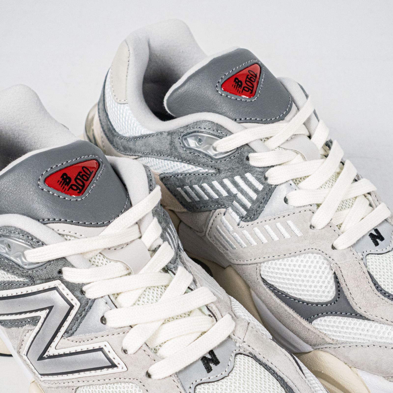 Sepatu New Balance NB 9060 Rain Cloud Grey Sneakers Authentic - Image 2