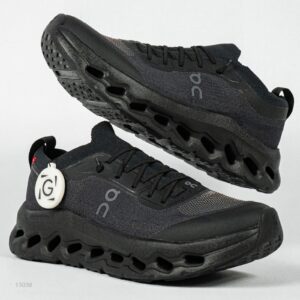 Sepatu On Running Cloudtilt Moon All Black Sneakers Authentic