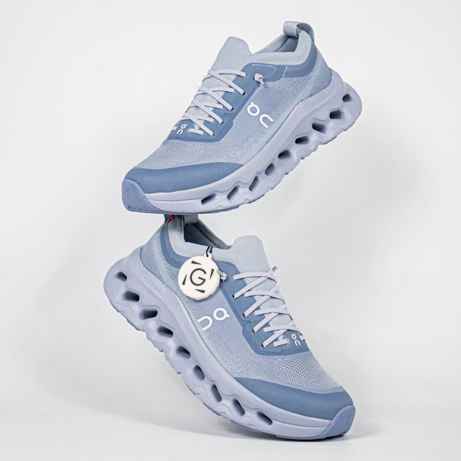 Sepatu On Running Cloudtilt Moon Nimbus Sneakers Authentic - Image 5