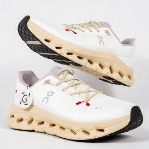 Sepatu On Running Cloudtilt Sand Cream Beige Sneakers Authentic