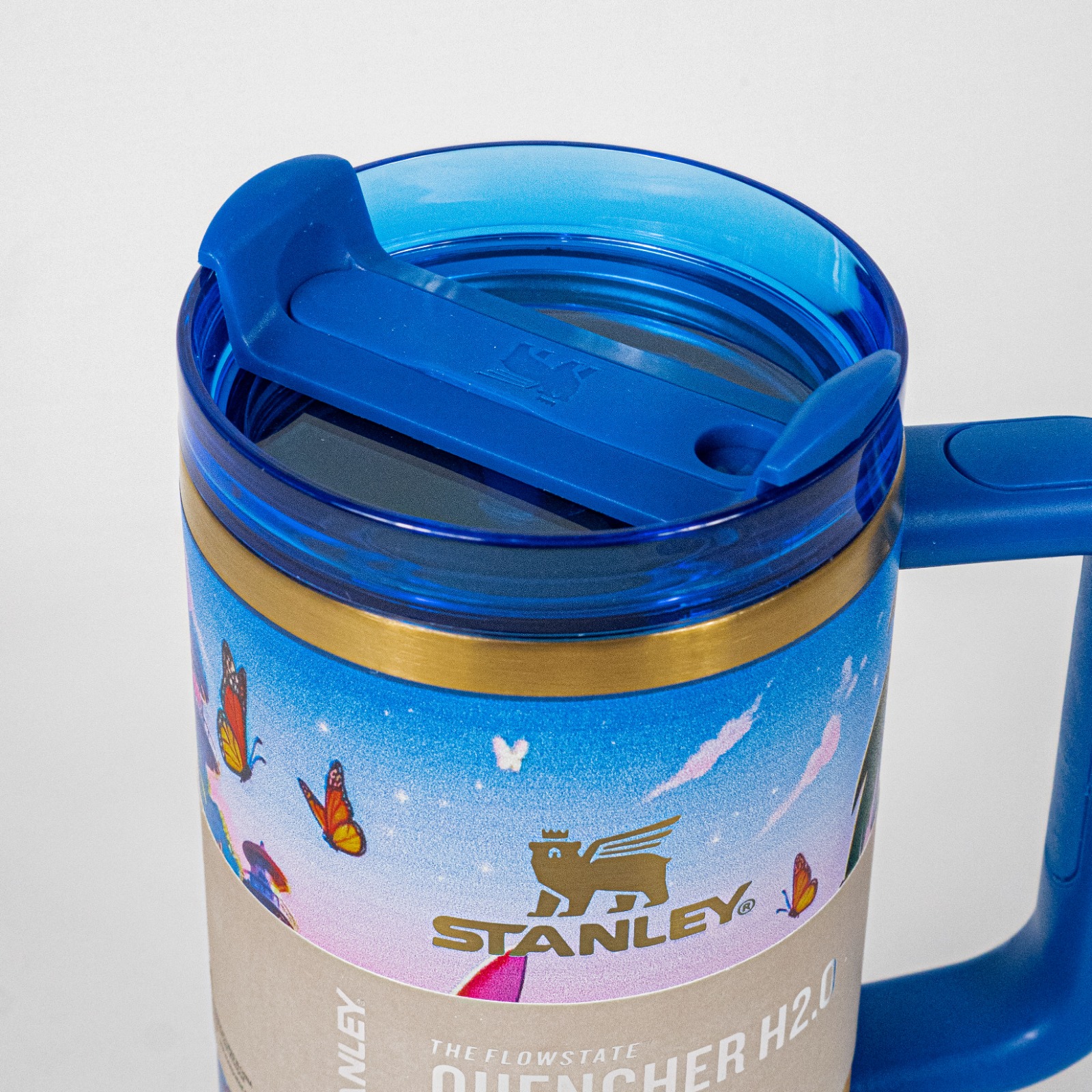 Botol Tumbler Side Grip Stanley x Disney Stich THE QUENCHER H2.0 Sunset Blue 40oz 1.183ml Stainless Steel Tahan Panas Dingin BPA FREE - Image 4