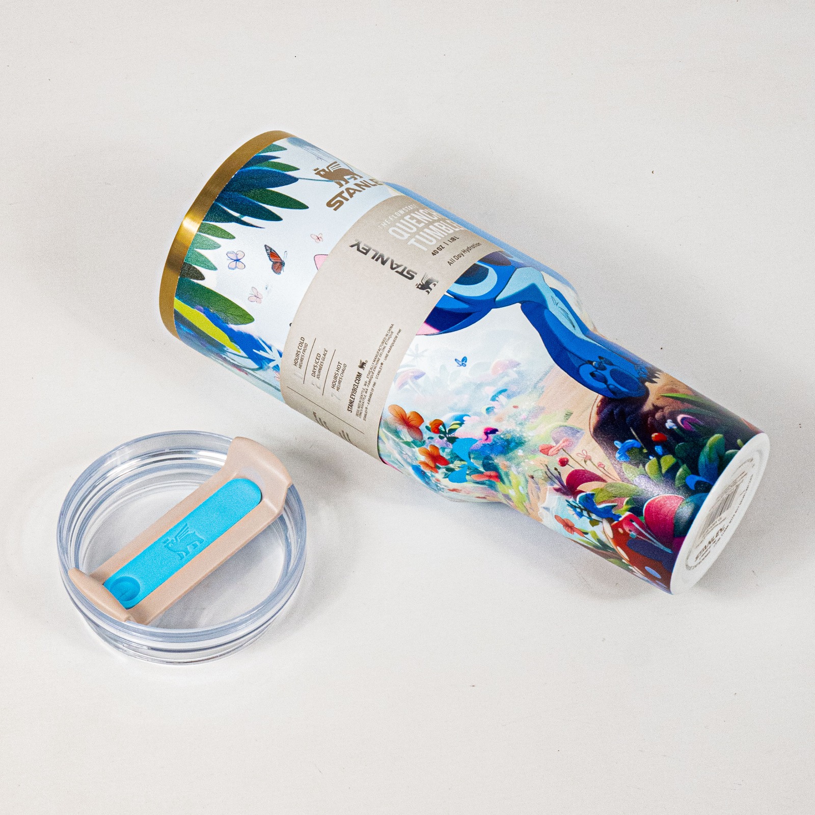 Botol Tumbler Side Grip Stanley x Disney Stich THE QUENCHER H2.0 Sunrise Cream 40oz 1.183ml Stainless Steel Tahan Panas Dingin BPA FREE - Image 4