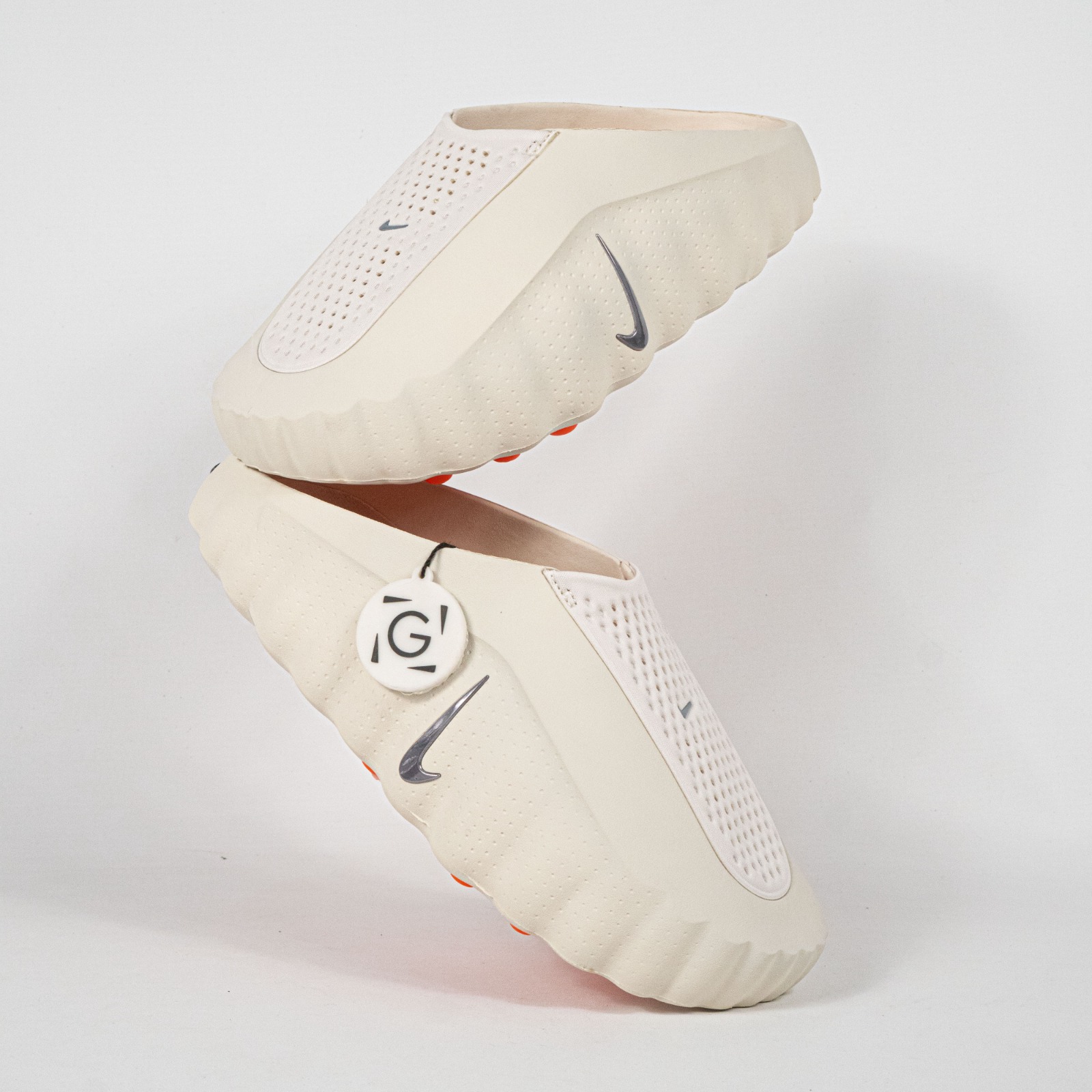 Sandal Nike Mind 001 Light Bone Chrome Sendal Pria Wanita - Image 5