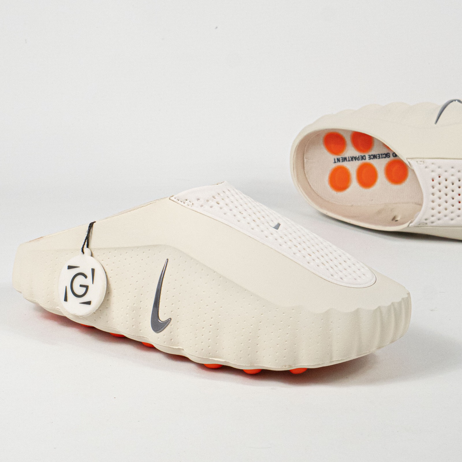 Sandal Nike Mind 001 Light Bone Chrome Sendal Pria Wanita - Image 4