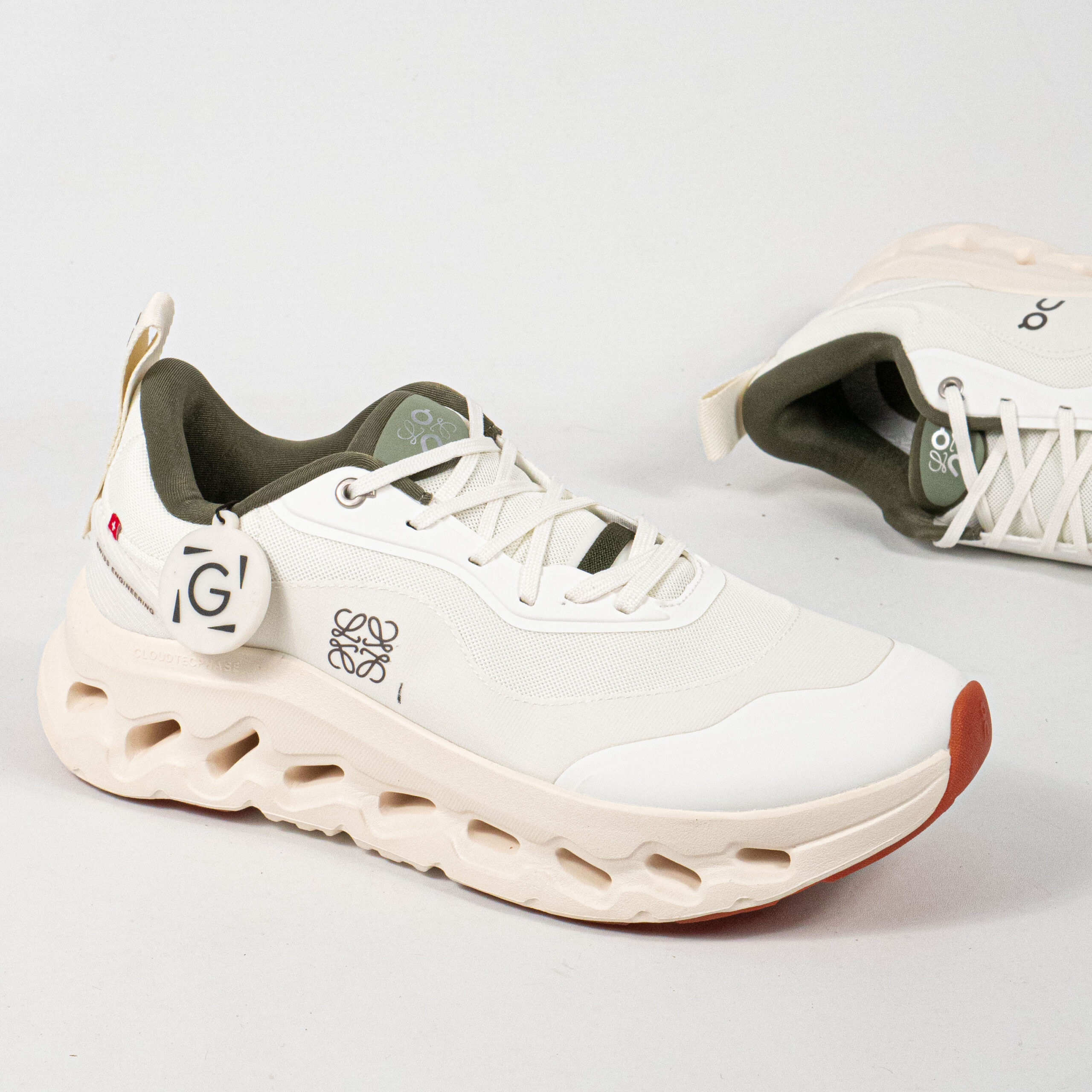Sepatu On Cloudtilt 2.0 White Khaki Green Unisex Running Sneakers Pria Wanita Sepatu Lari Olahraga Gym - Image 2