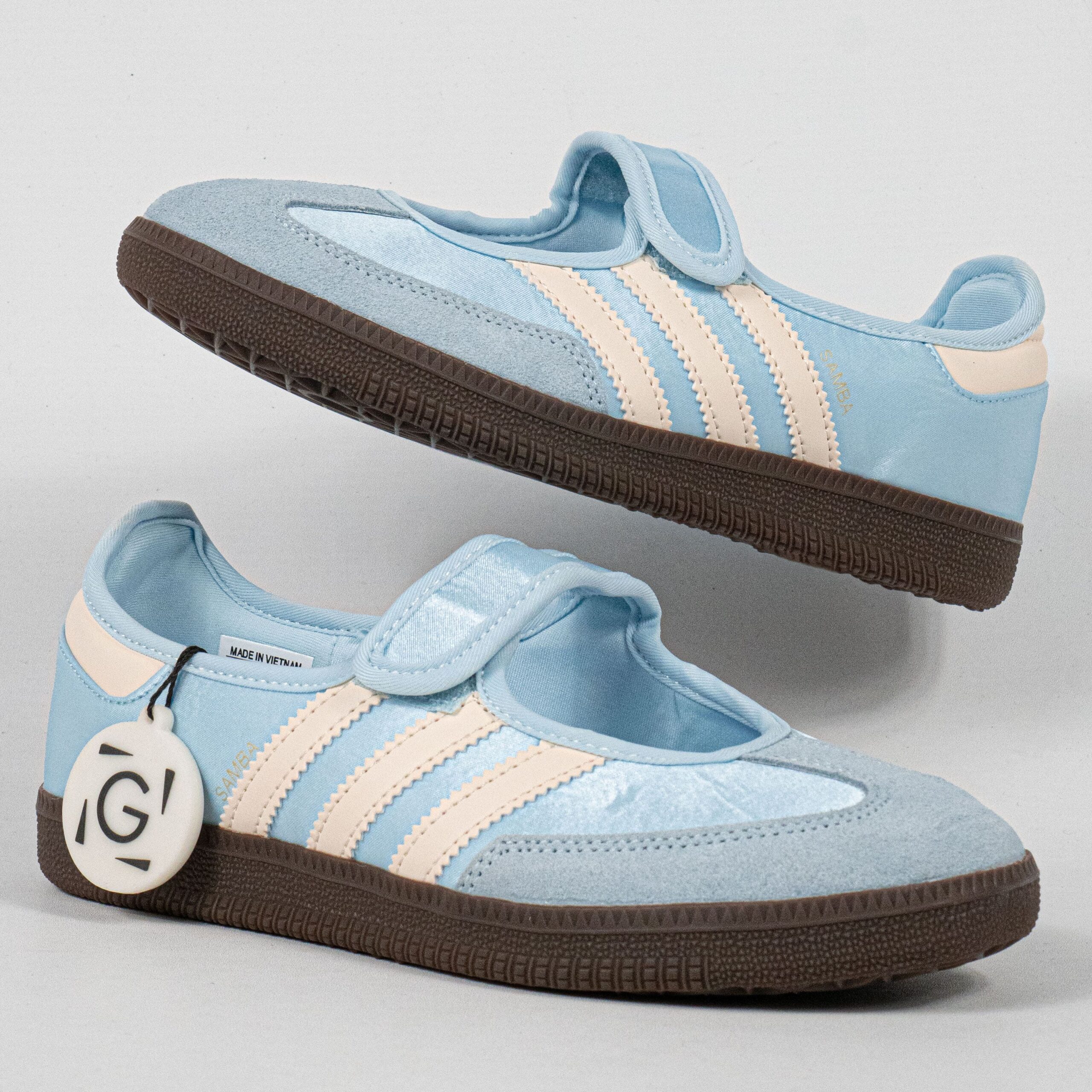 Sepatu Adidas Samba Jane Crystal Sky Cream White Blue Women Casual Sneakers Wanita Sepatu Kasual