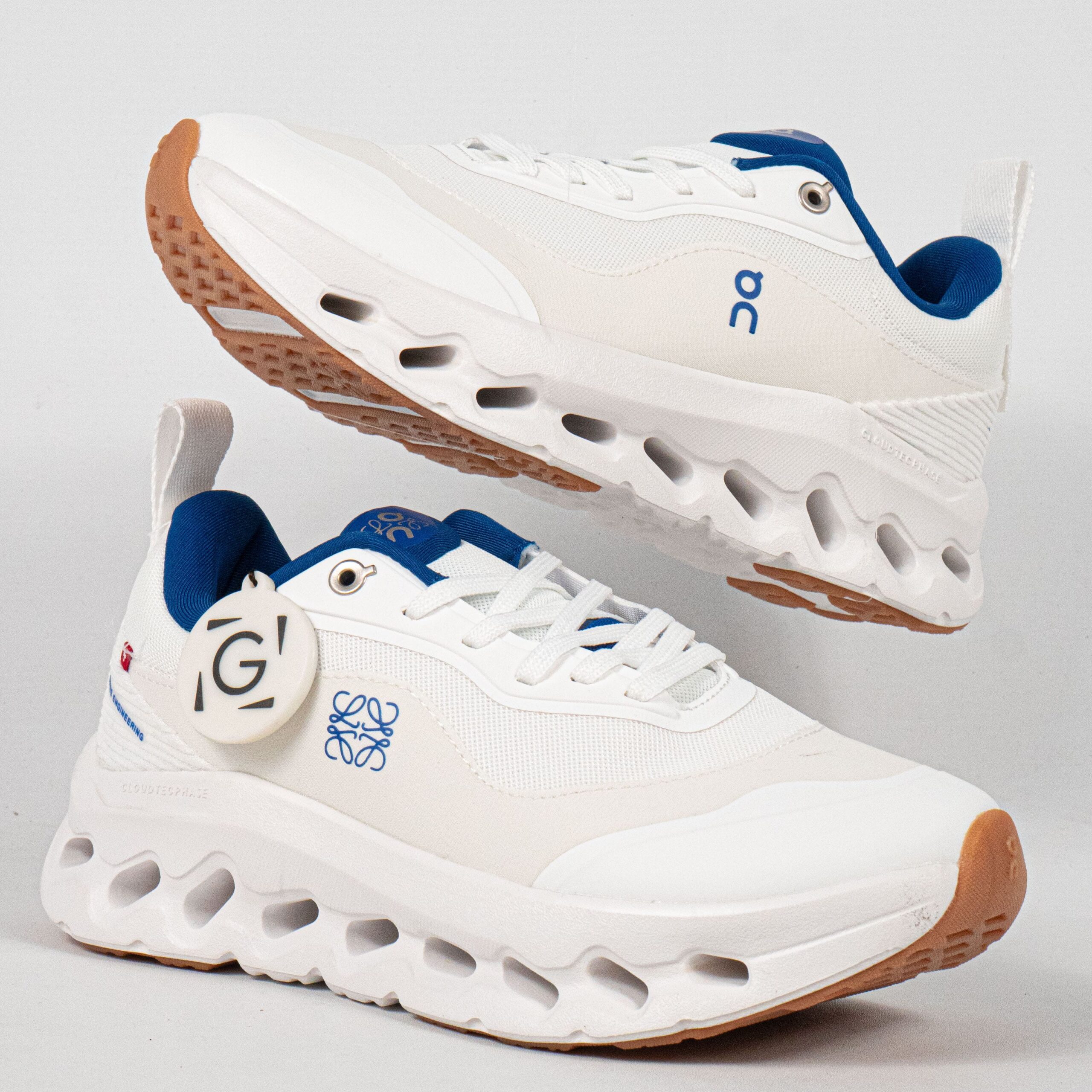 Sepatu On Cloudtilt 2.0 White Blue Navy Gum Unisex Running Sneakers Pria Wanita Sepatu Lari Olahraga Gym