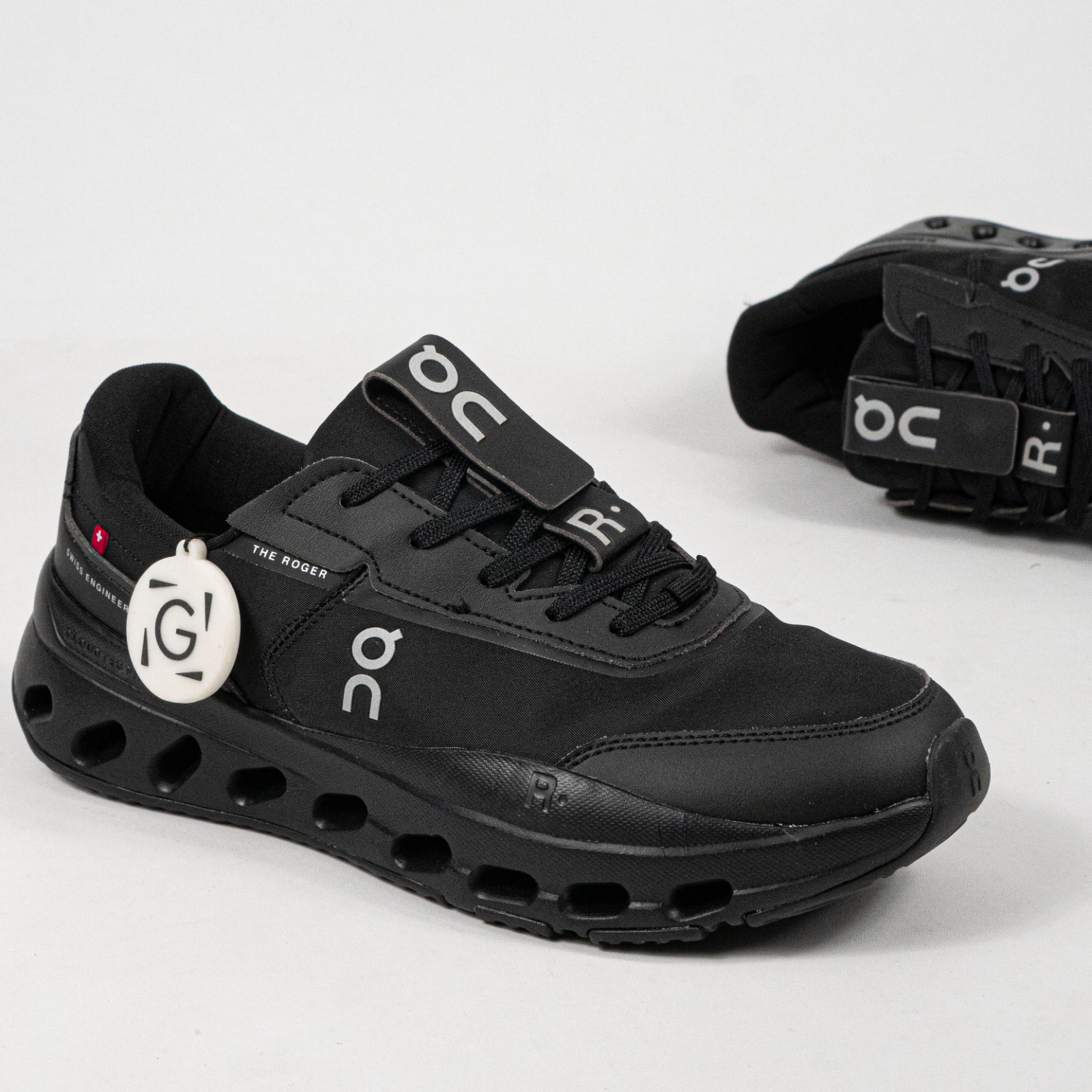 Sepatu On The Roger Wildcard Black Eclipse Sport Sneakers Unisex Sepatu Olahraga Gym Padel Pria Wanita - Image 3