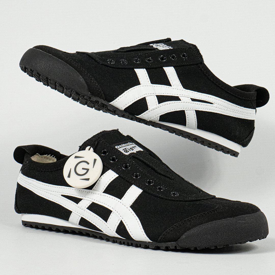 Sepatu Onitsuka Tiger Mexico 66 Slip On Black White Canvas Unisex Sneakers Casual Authentic