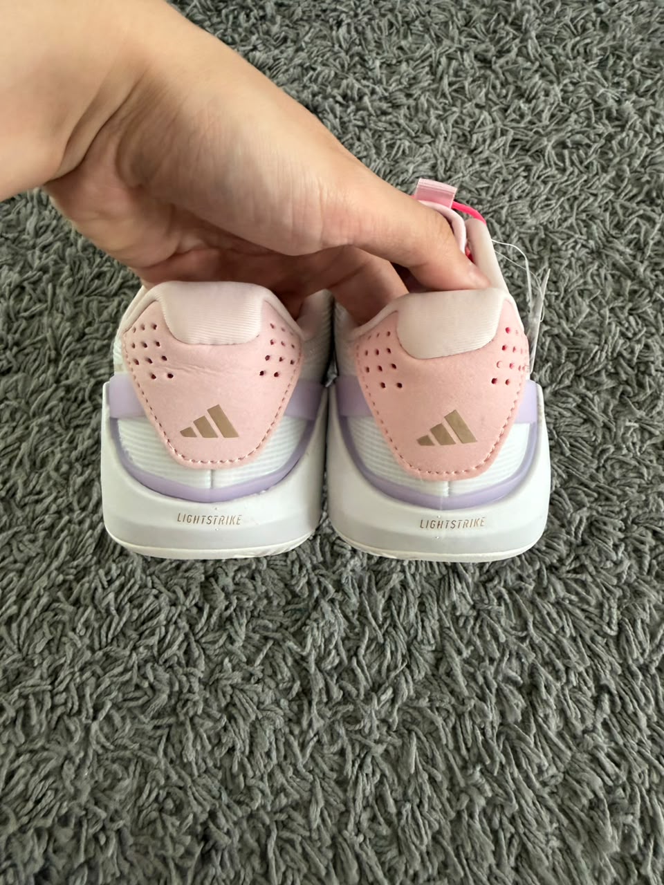 Sepatu Adidas Adizero Ubersonic 5 Cloud White Lucid Pink Casual Olahraga Outdoor Indoor Running Sneakers Authentic - Image 5