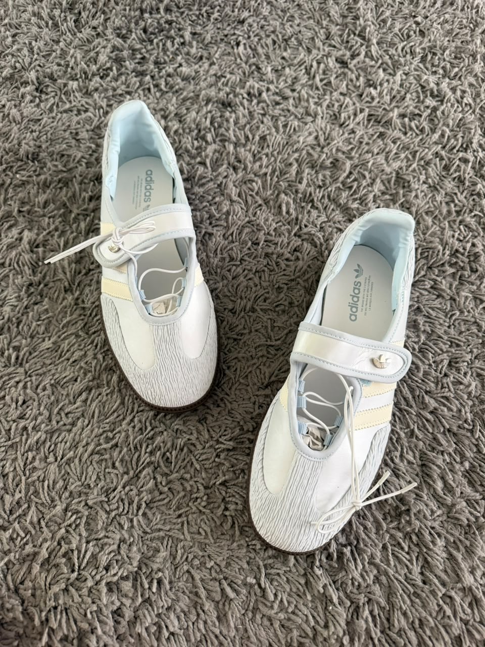 Sepatu Adidas Samba Jane Blue Gum Casual Sneakers Authentic